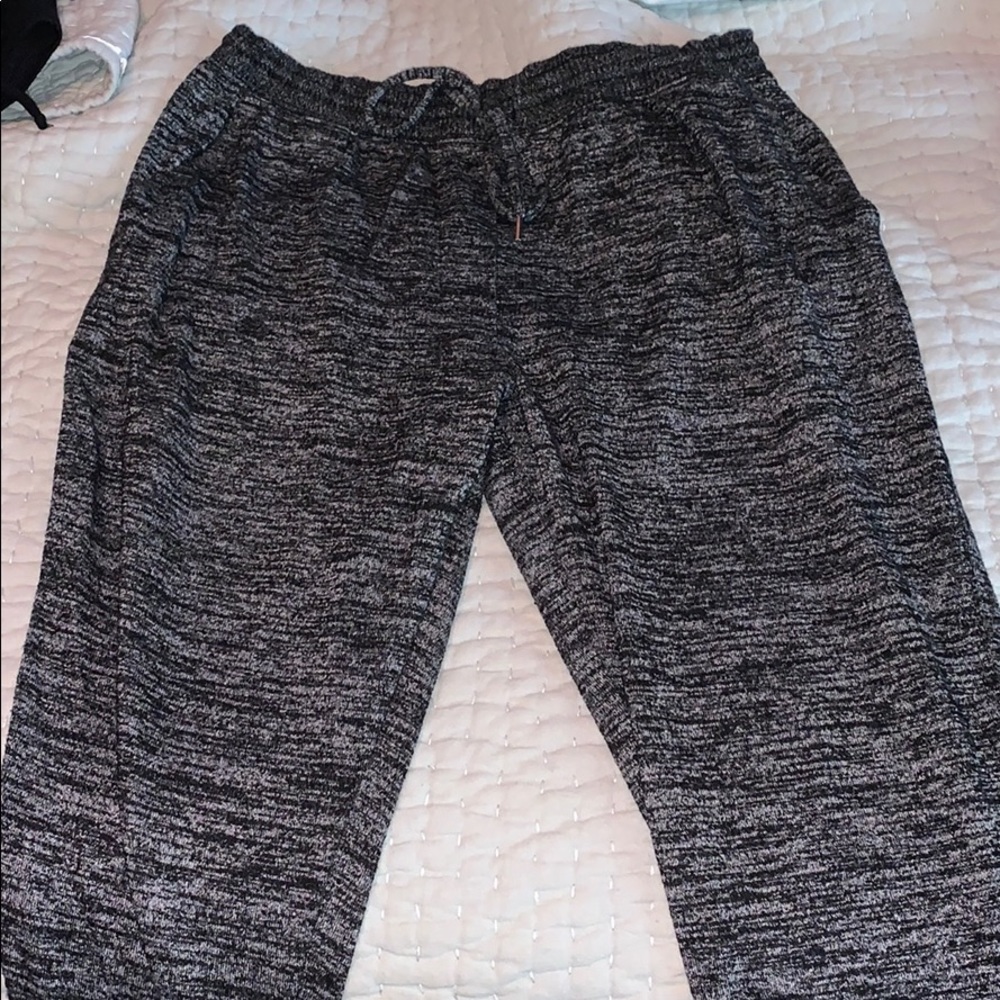 Gap heather grey joggers